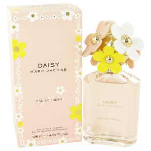 Daisy Eau So Fresh by Marc Jacobs Eau De Toilette Spray 42 oz for Women